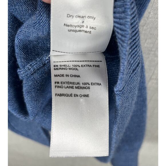 Untuckit Mens Quarter Zip Merino Wool Super Soft Dad Sweater Blue Size Medium - Picture 10 of 10